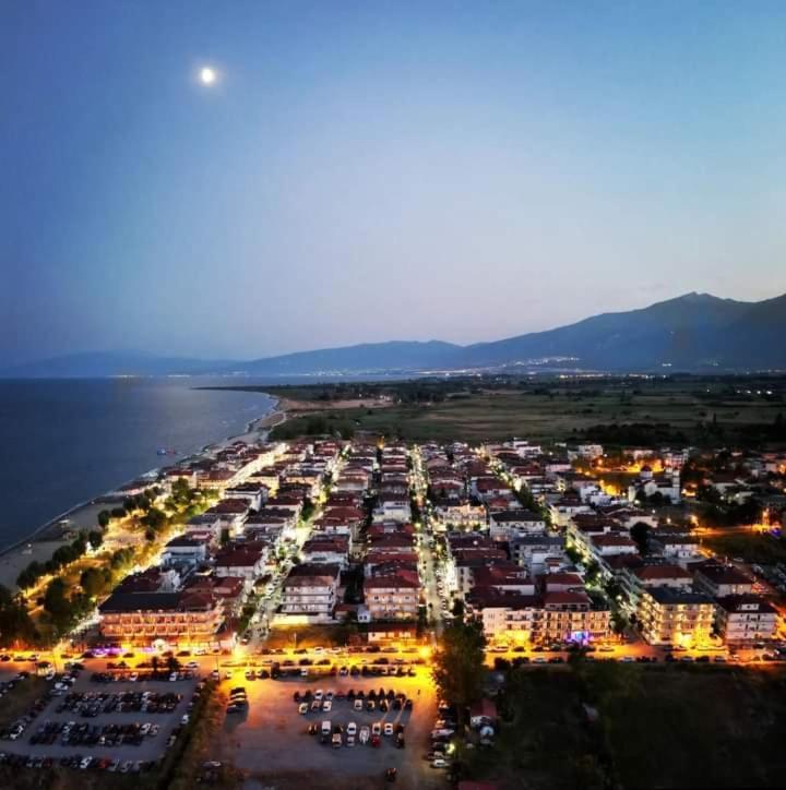 Villa Konstantinos Olympiakí Aktí Zewnętrze zdjęcie