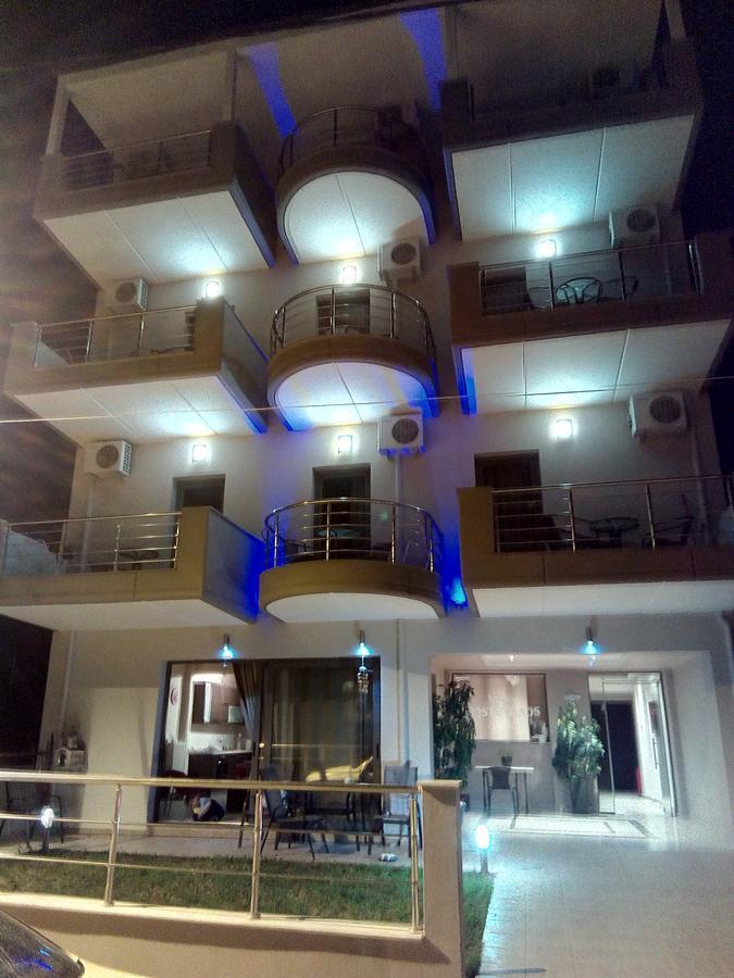 Villa Konstantinos Olympiakí Aktí Zewnętrze zdjęcie